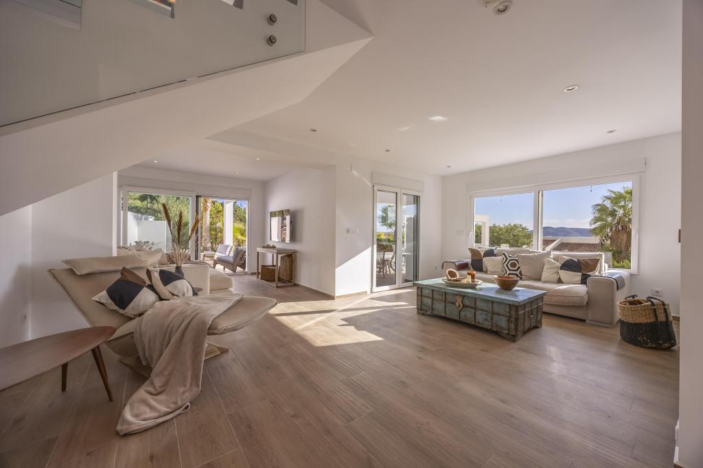 5 bed villas in Javea