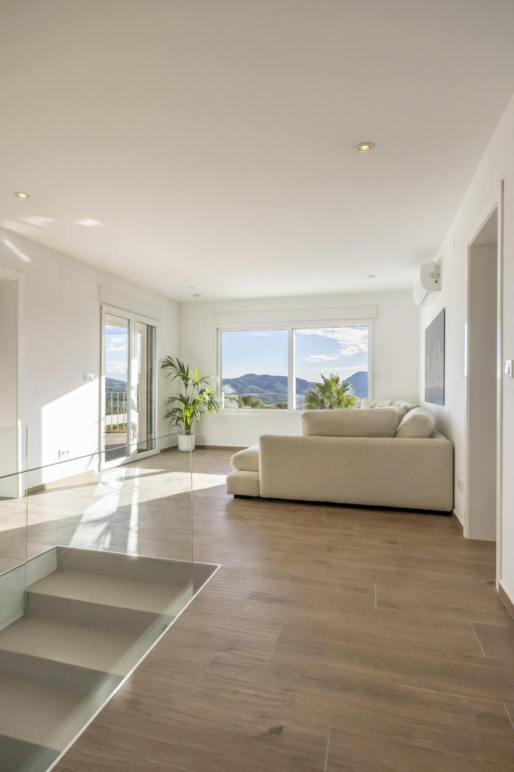 5 bed villas in Javea