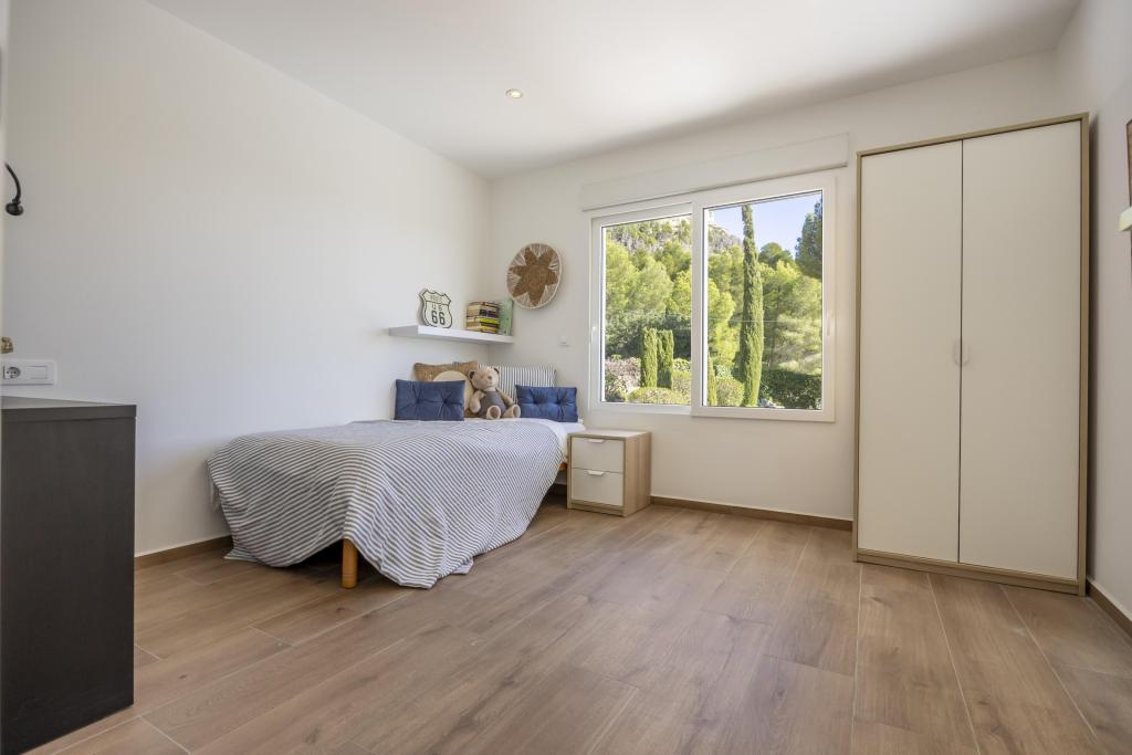 5 bed villas in Javea