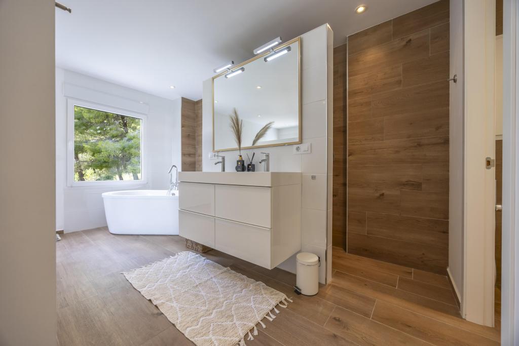 5 bed villas in Javea