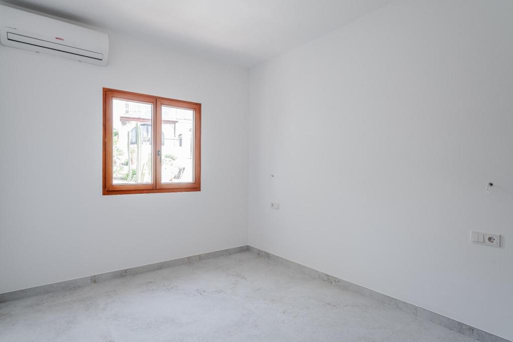 2 bed townhouses - terraced houses in Benissa