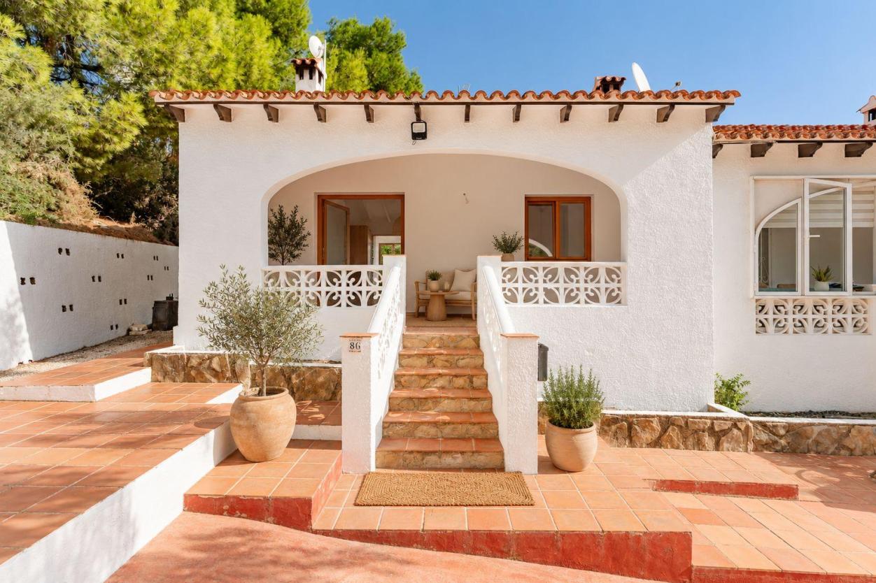 2 bed townhouses - terraced houses in Benissa