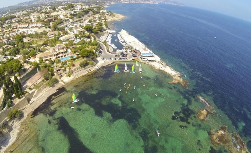 Las Antipodas Watersports Centre & Sailing School Calpe