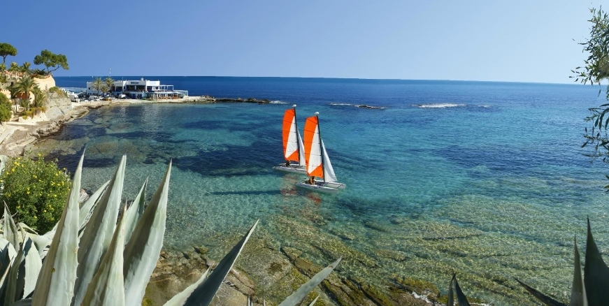 Las Antipodas Watersports Centre & Sailing School Calpe
