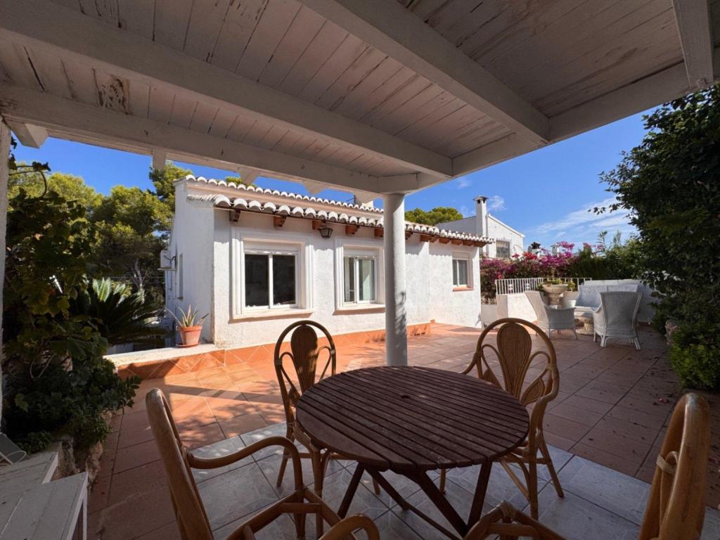 5 bed villa in Moraira