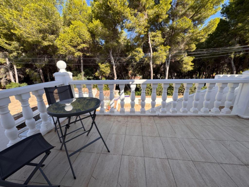 5 bed villa in Moraira