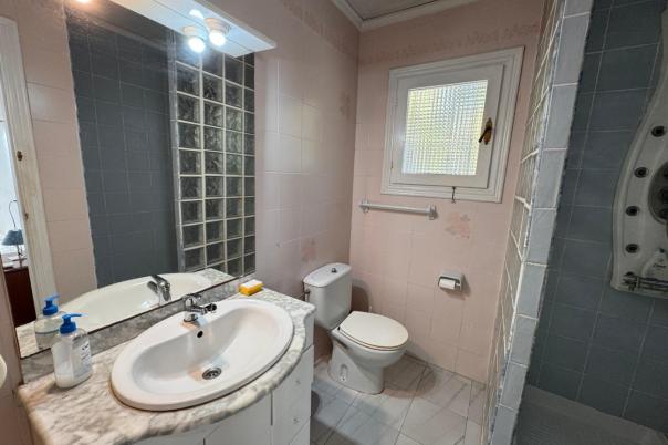 5 bed villa in Moraira