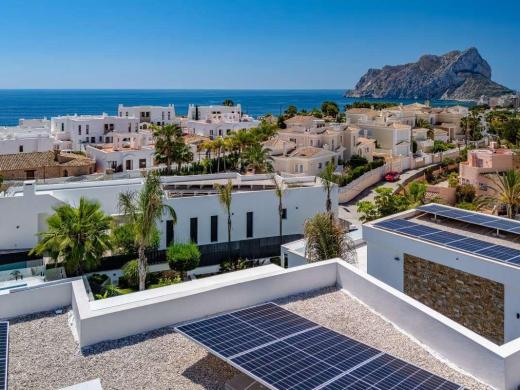 4 bed casa / chalet in Calpe