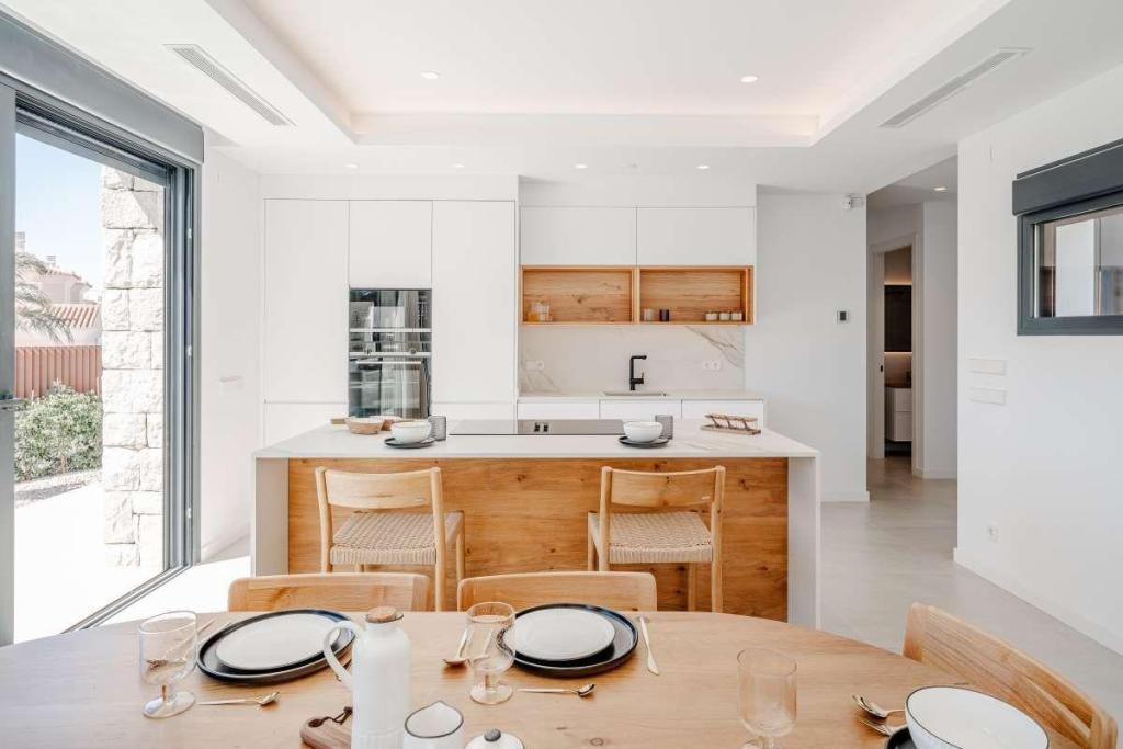 4 bed casa / chalet in Calpe