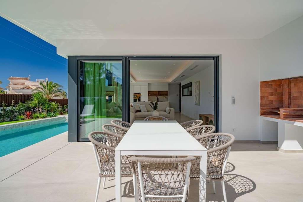 4 bed casa / chalet in Calpe