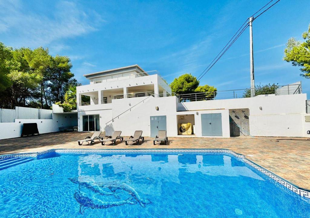 7 bed villa in Jávea