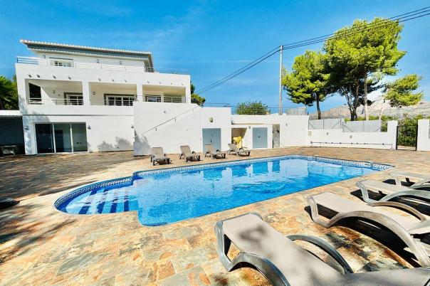 7 bed villa in Jávea