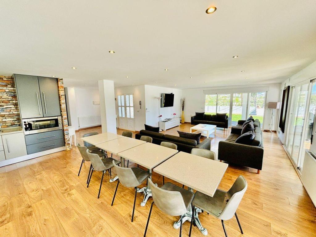 7 bed villa in Jávea