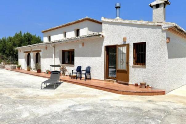3 bed villas in Teulada