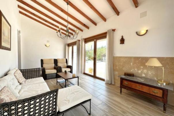 3 bed villas in Teulada