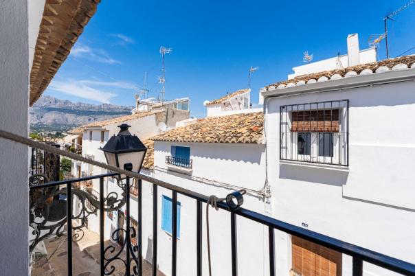 5 bed town_house in Altea
