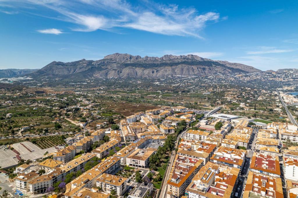 5 bed town_house in Altea
