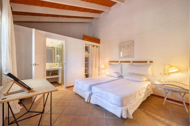 6 bed villa in Altea