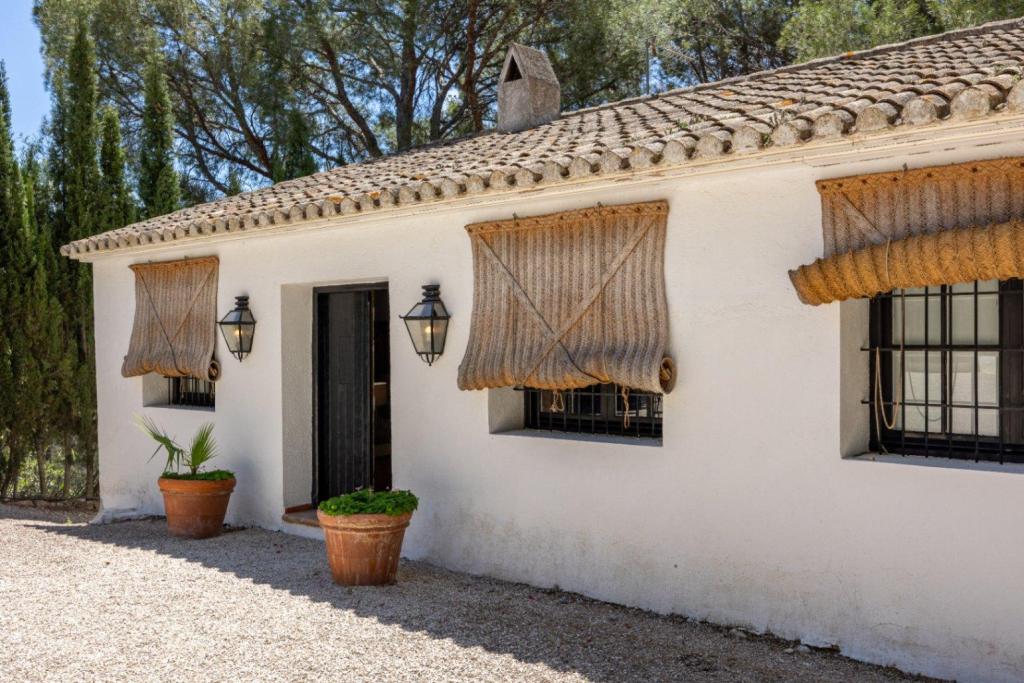 6 bed villa in Altea