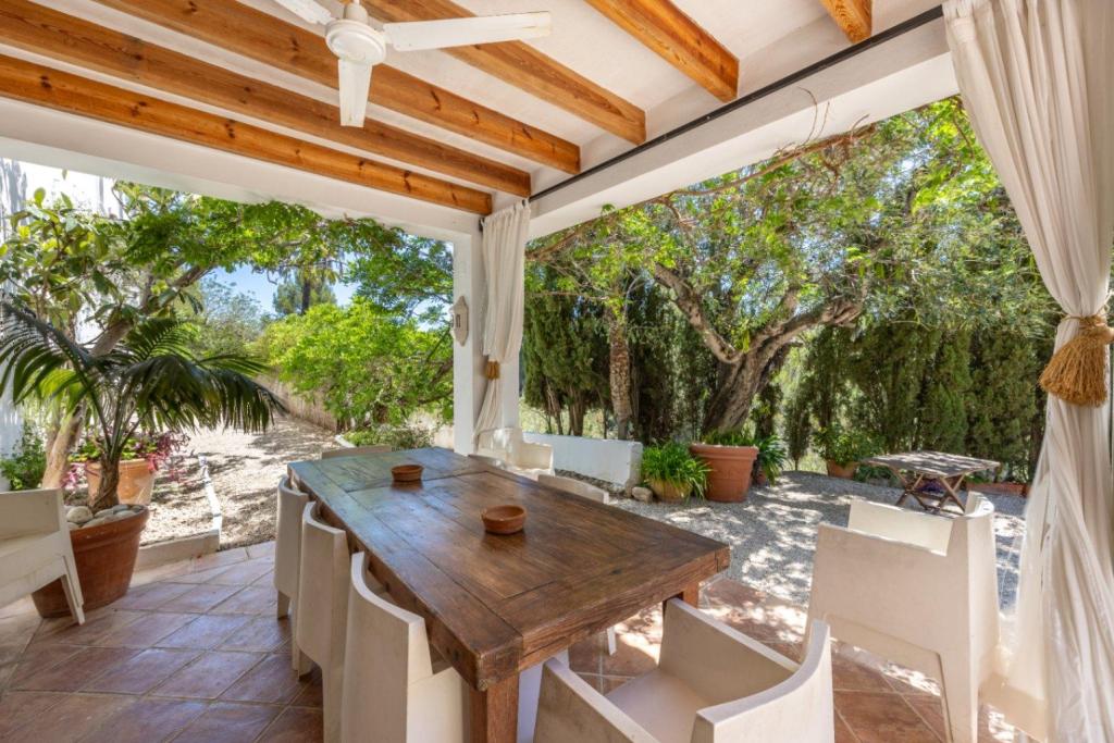 6 bed villa in Altea