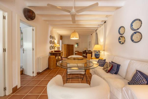 6 bed villa in Altea