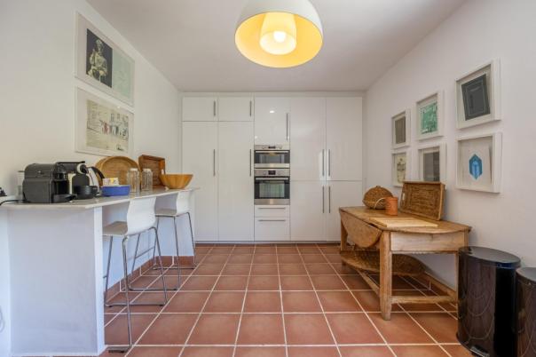 6 bed villa in Altea