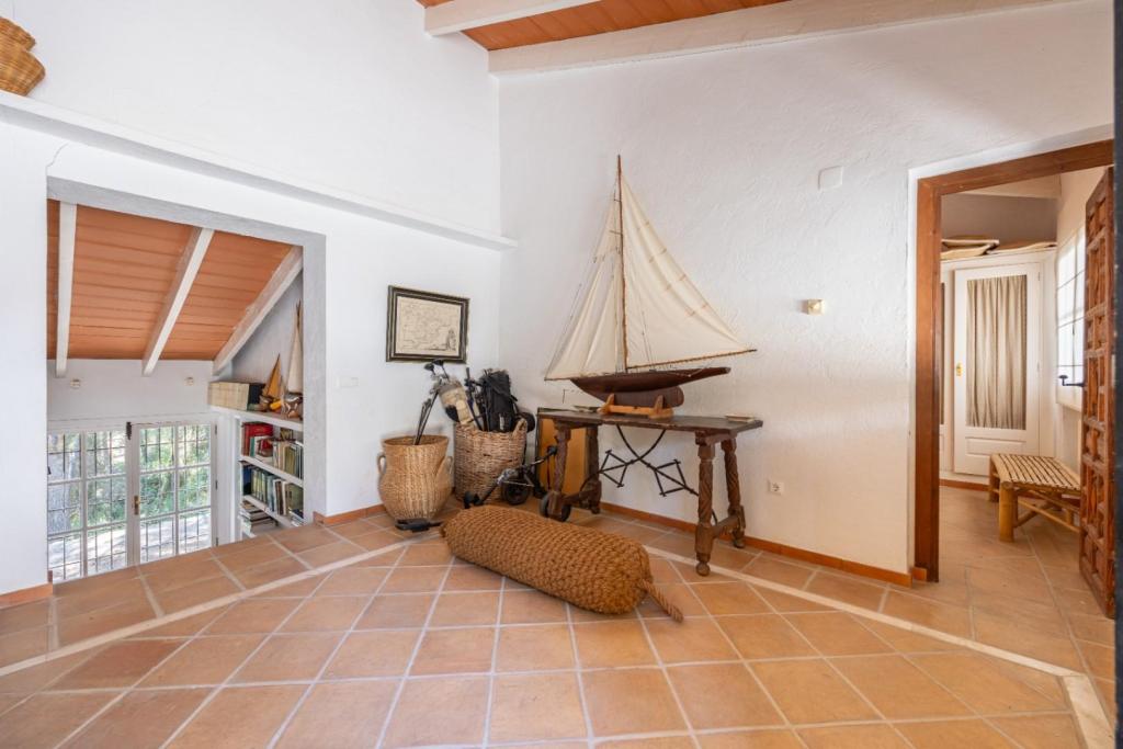 6 bed villa in Altea