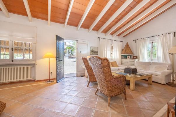 6 bed villa in Altea