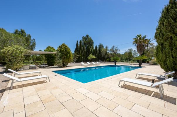 6 bed villa in Altea