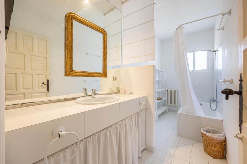 6 bed villa in Altea