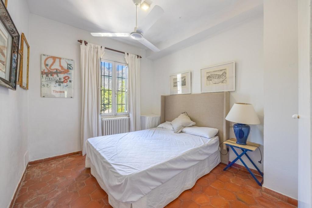 6 bed villa in Altea