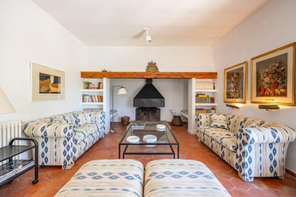 6 bed villa in Altea