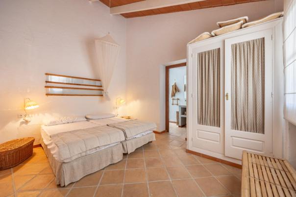 6 bed villa in Altea
