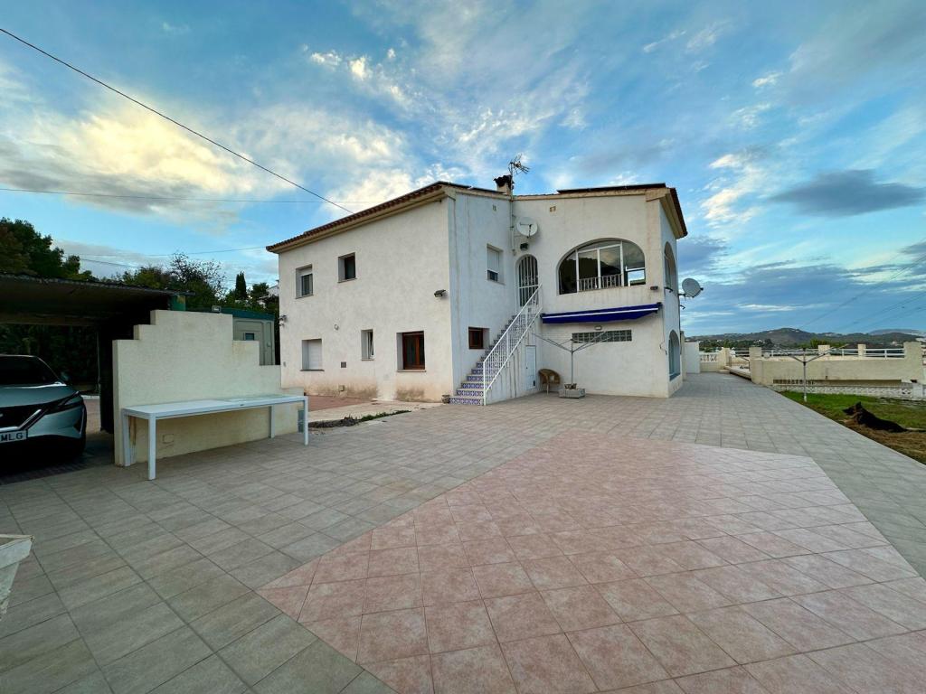 4 bed villa in Calpe
