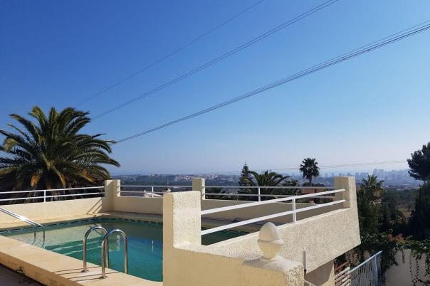 4 bed villa in Calpe