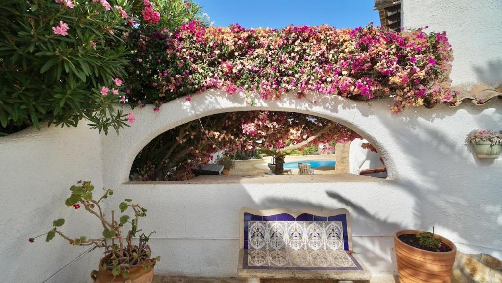 6 bed villas in Benissa