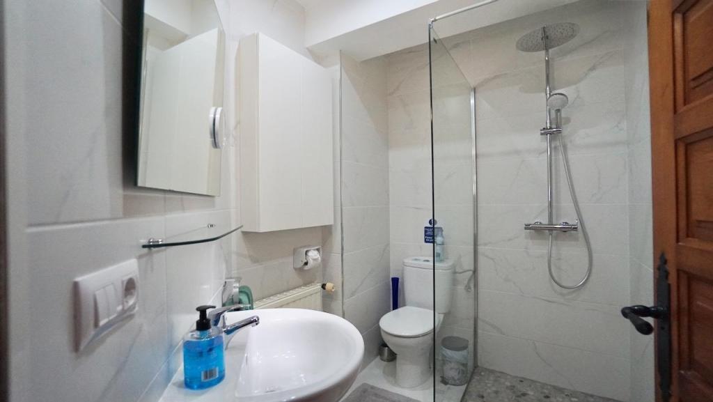 6 bed villas in Benissa