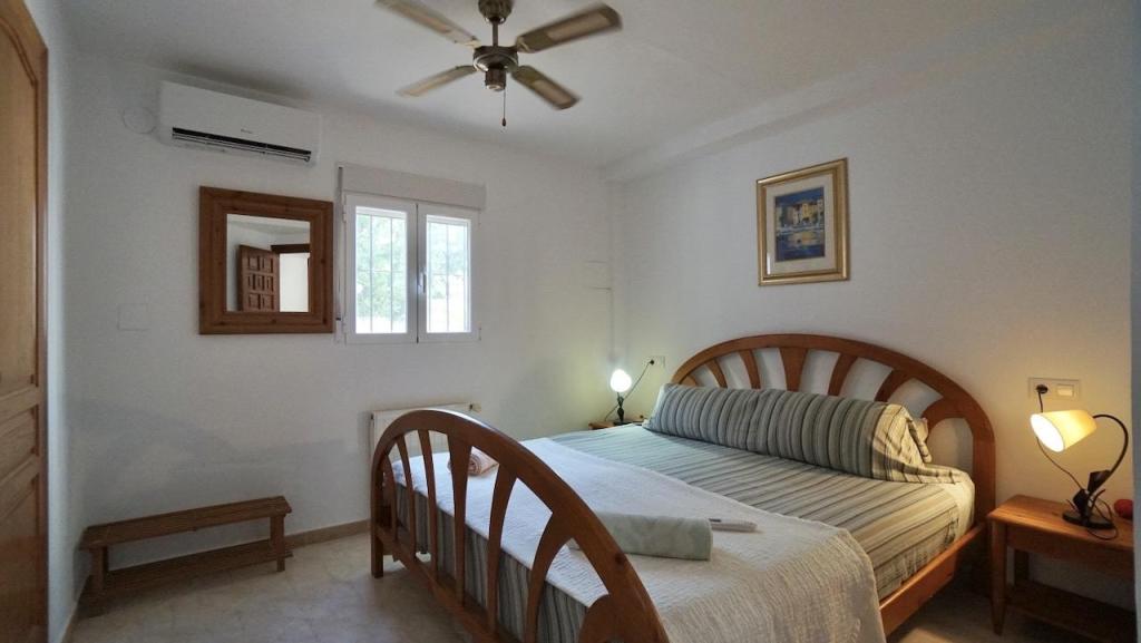 6 bed villas in Benissa