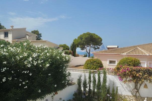 6 bed villas in Benissa