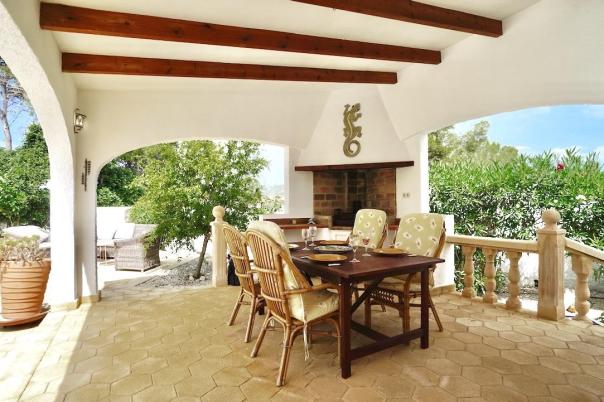 6 bed villas in Benissa