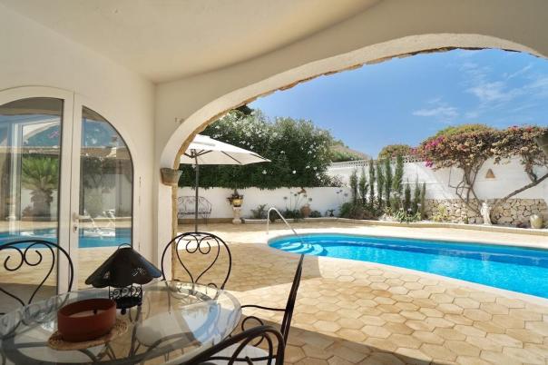 6 bed villas in Benissa