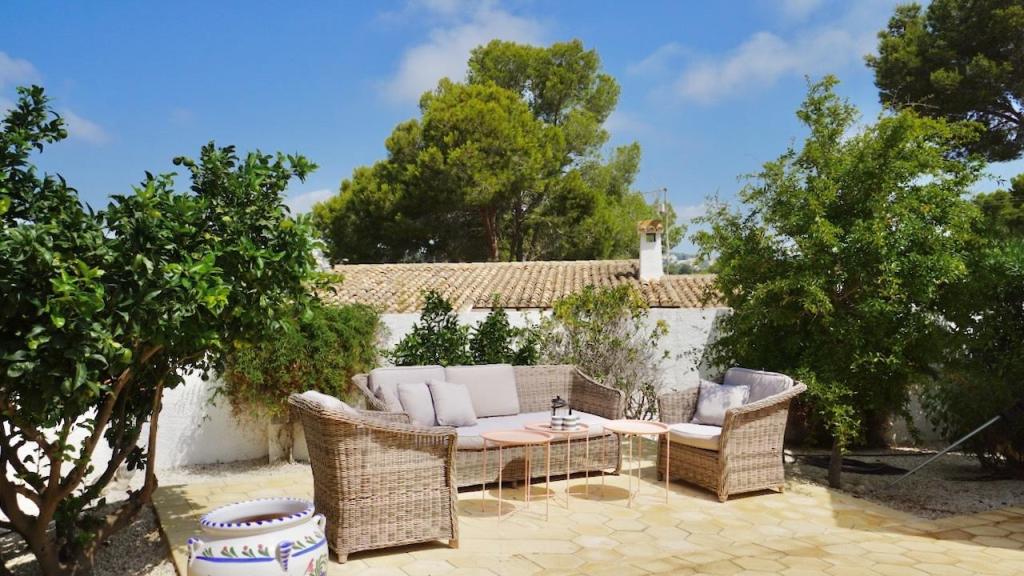 6 bed villas in Benissa