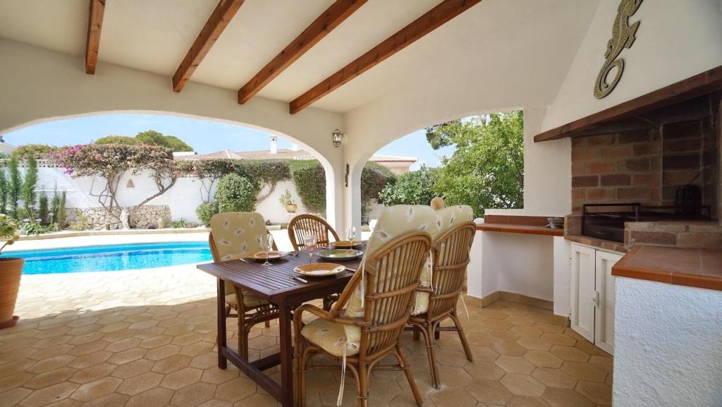 6 bed villas in Benissa