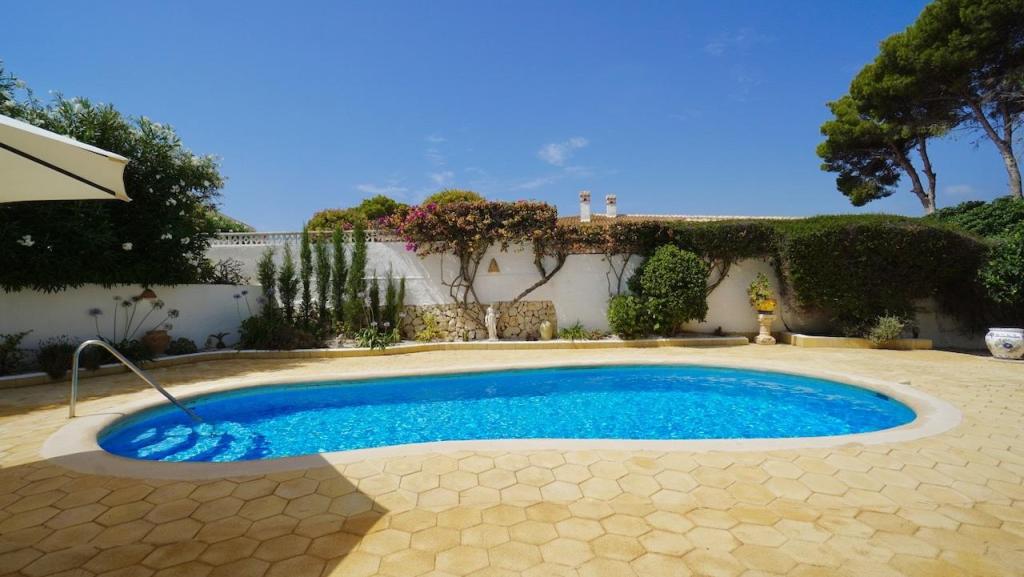 6 bed villas in Benissa