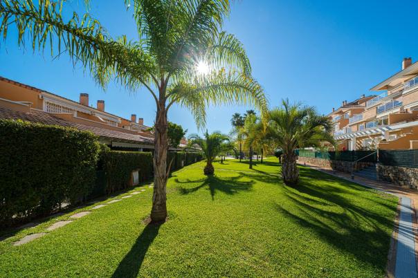 2 bed apartment in Javea