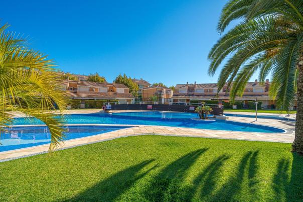 2 bed apartment in Javea