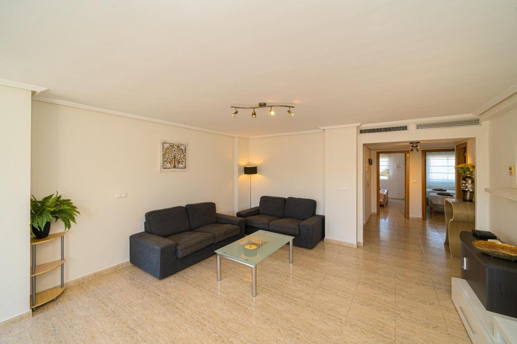 2 bed apartment in Javea