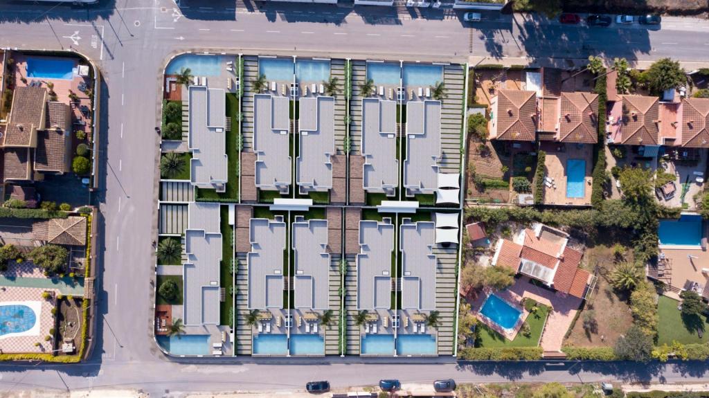 4 bed property in Alfas del Pi