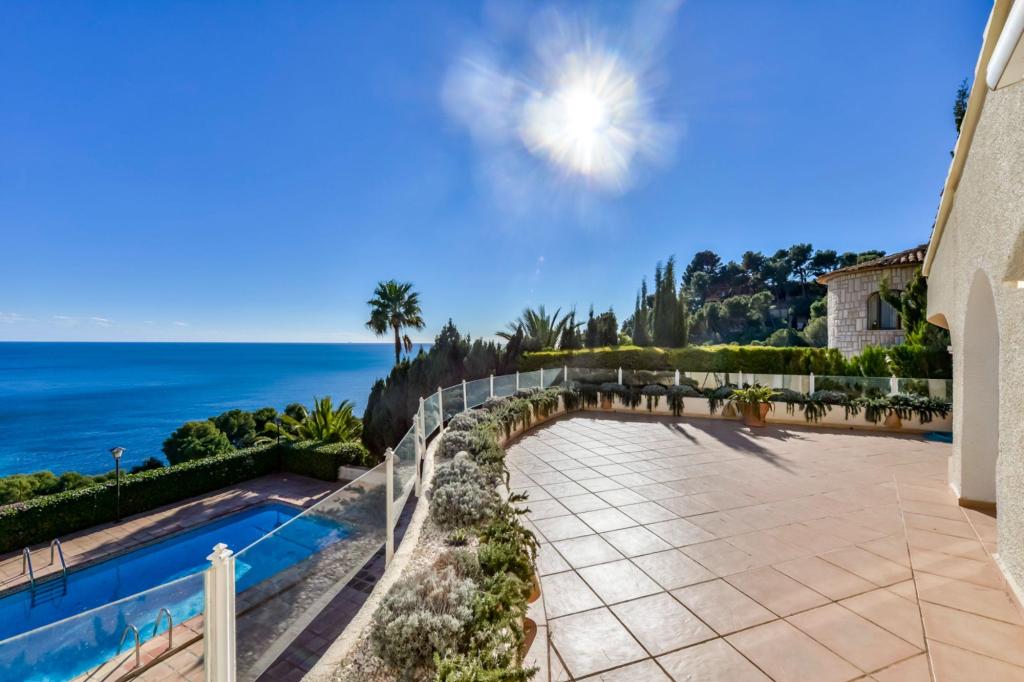 6 bed villa in Altea