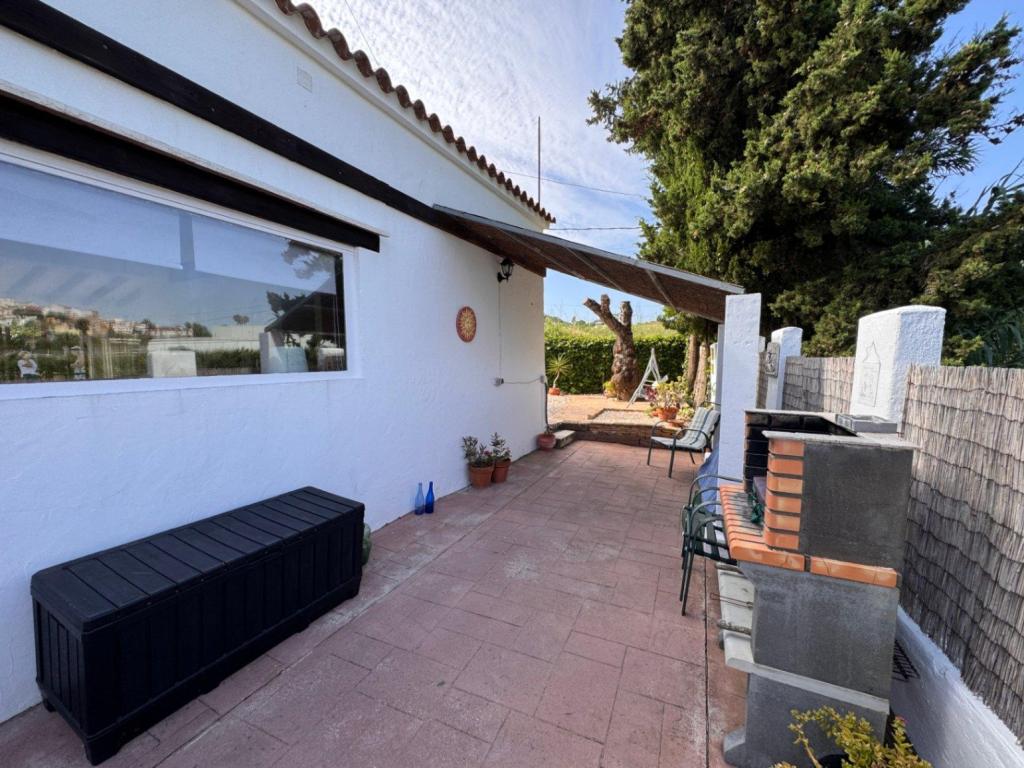 2 bed finca in Benitachell